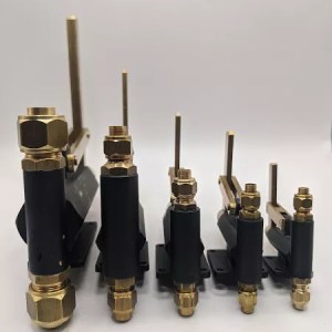 Steam Engine Pipe to Pipe Hand pumps