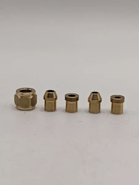 Steam Engine 5/32 Pipe Nuts & Nipples (1/4 x 40)