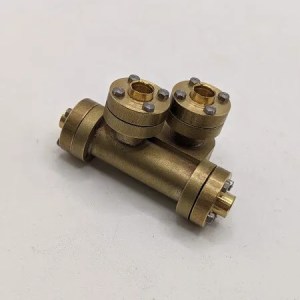 Number 4 Vertical "Scale" Live Steam Injector