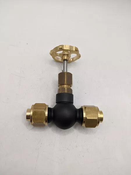 5/16 Pipe 180° & 90° Live Steam Globe Valves - Image 3