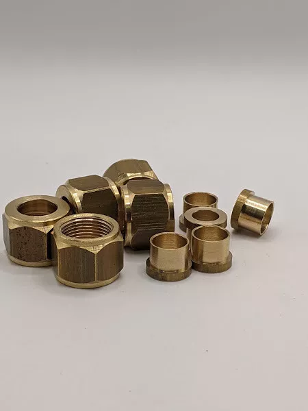 Steam Engine 3/8 Pipe Nuts & Nipples (9/16 x 26) - Image 5