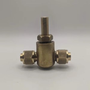 3/8 Pipe Water Valve for Steam Engine (4" Burrell/Garrett/Foster/4.5 Foden)